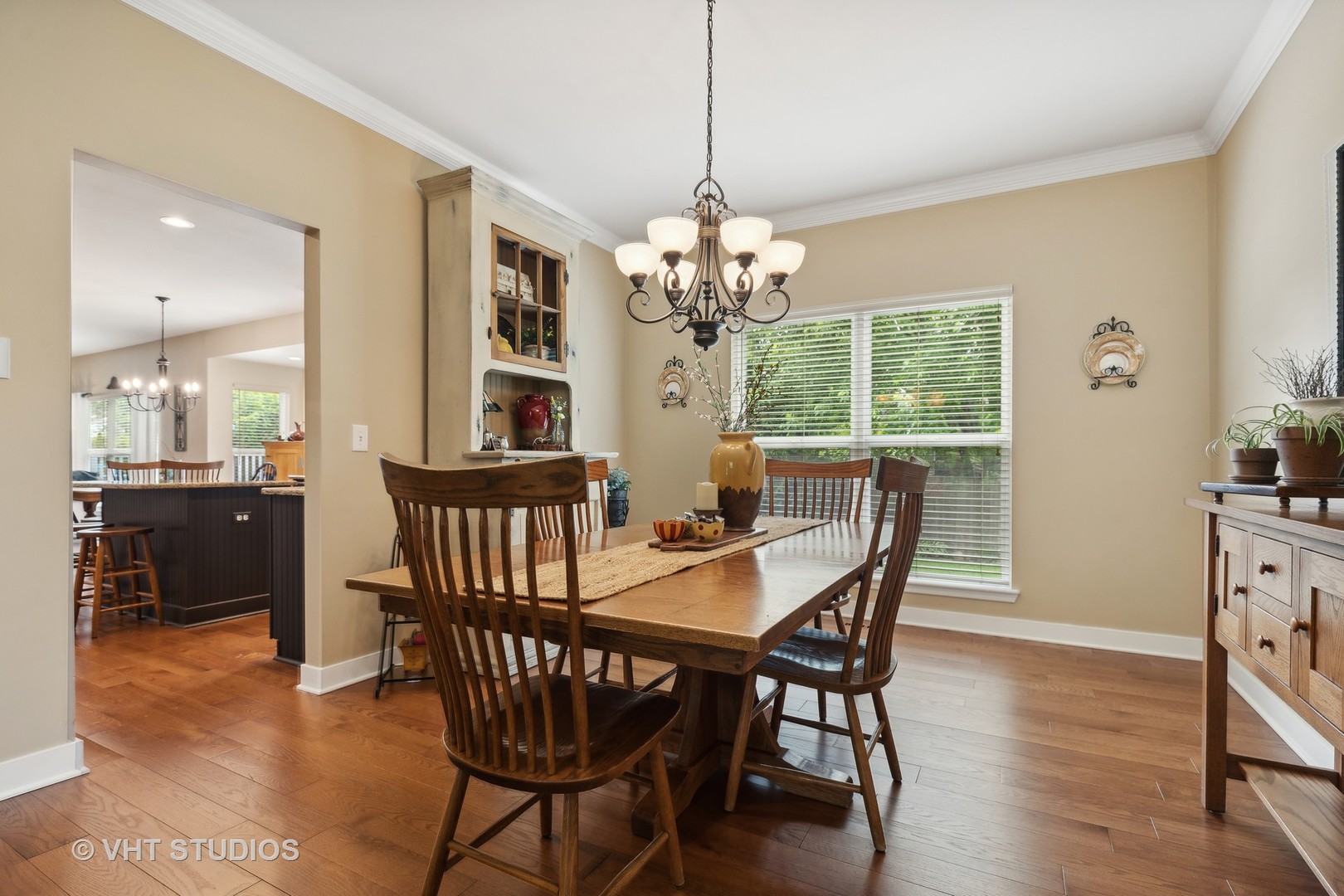 1120 Sandalwood Lane