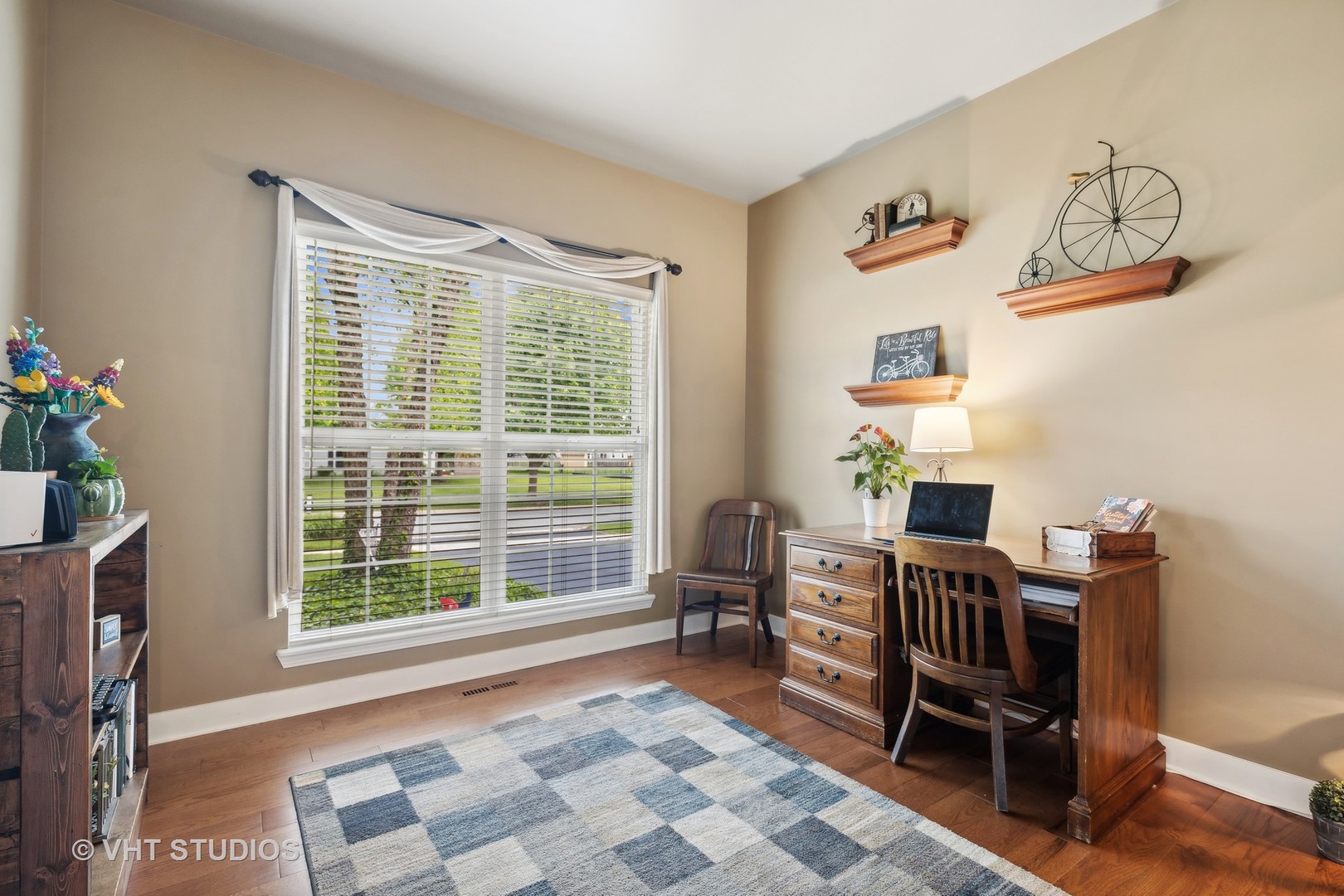 1120 Sandalwood Lane