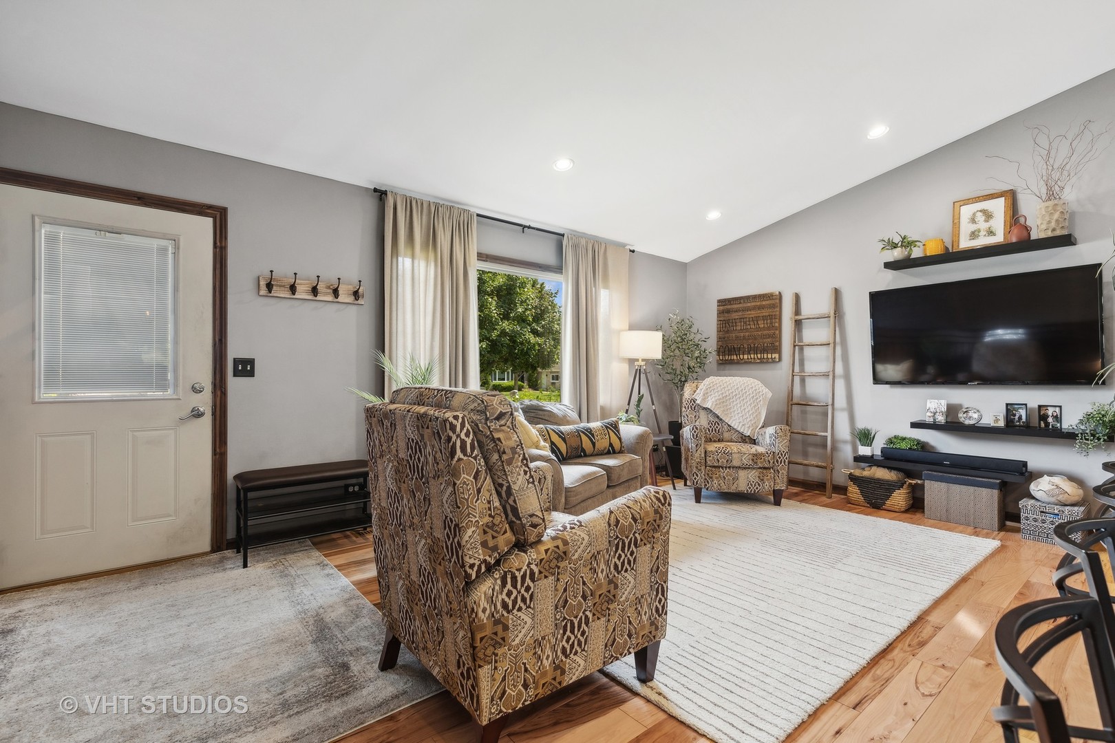 2821 Brisbane Drive