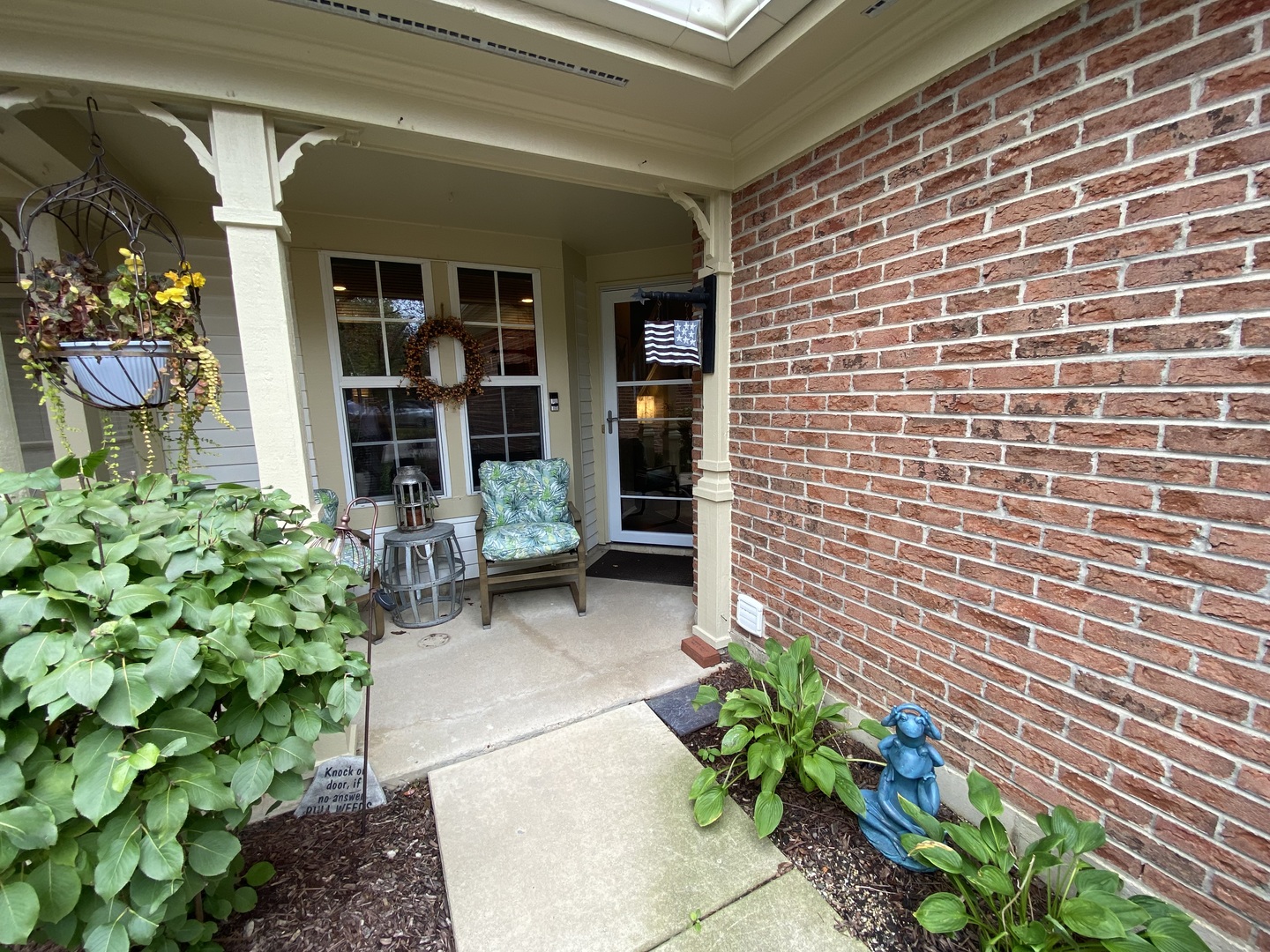 1691 Pearl Court