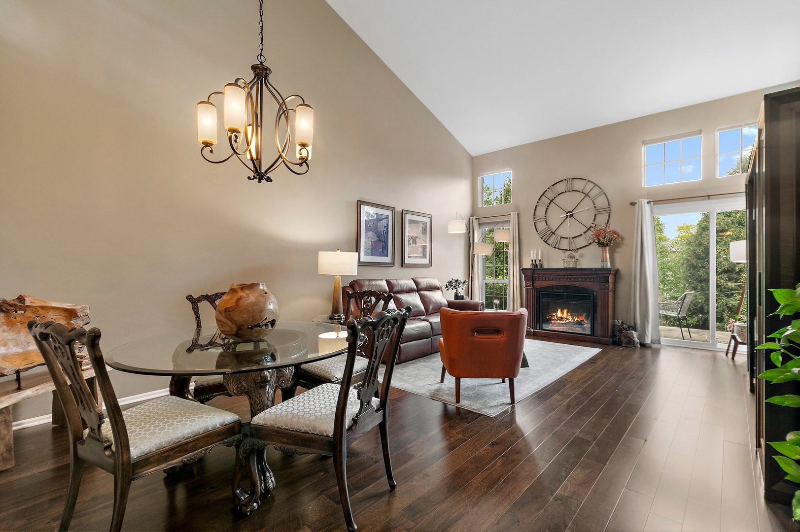 1691 Pearl Court