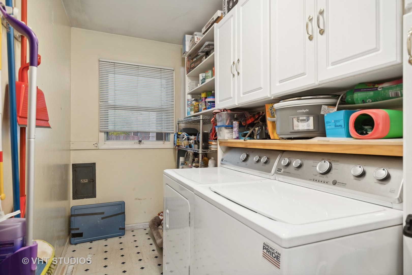 1394 Snowberry Lane