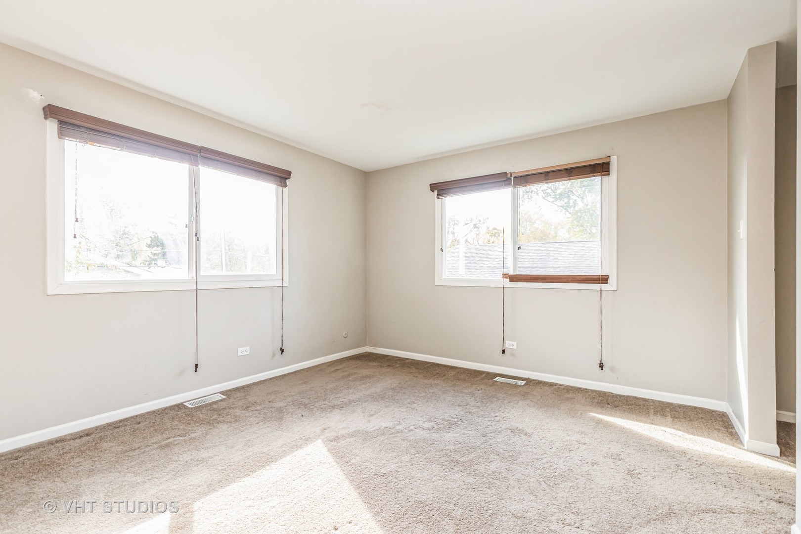 1403 Ivy Lane