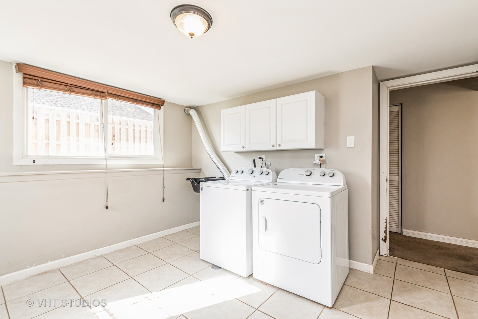 1403 Ivy Lane