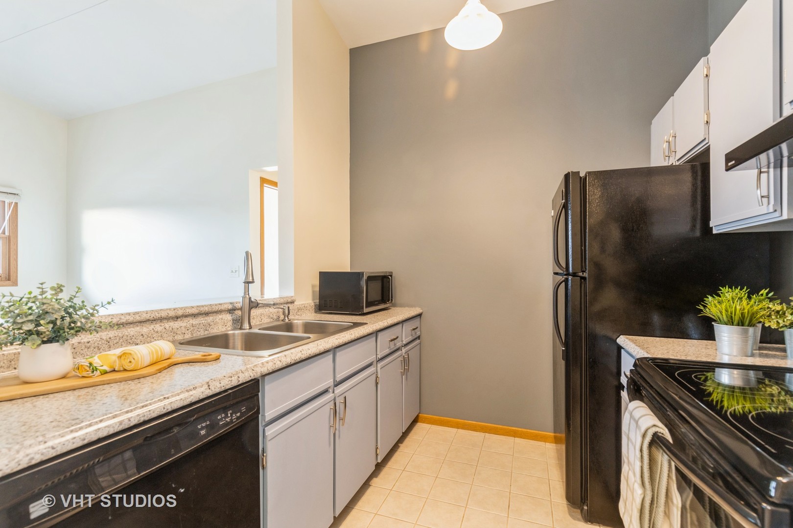 1330 Cunat Court Unit: 3B