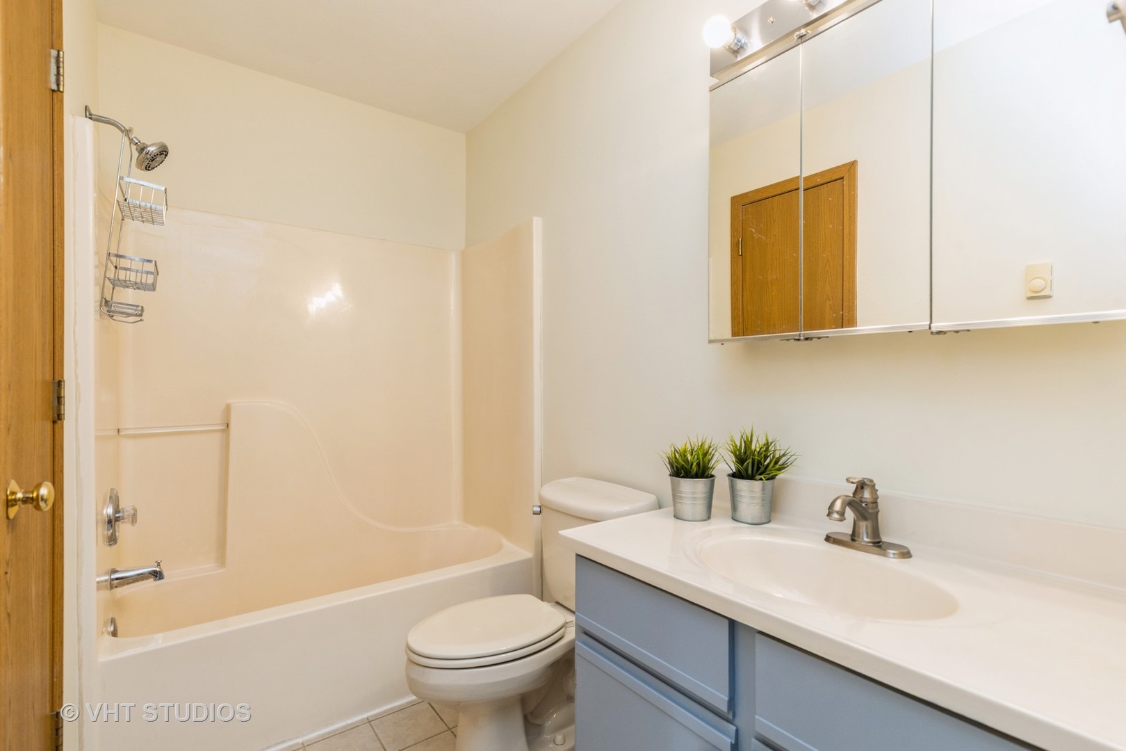 1330 Cunat Court Unit: 3B
