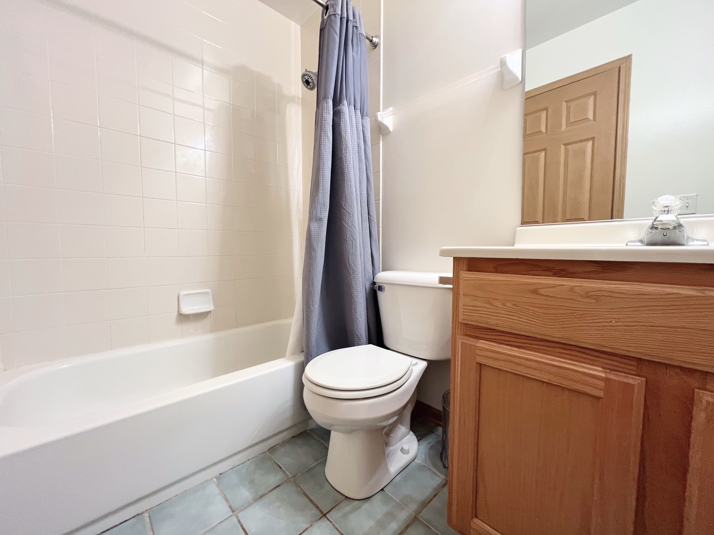 822 Duvall Drive Unit: 822