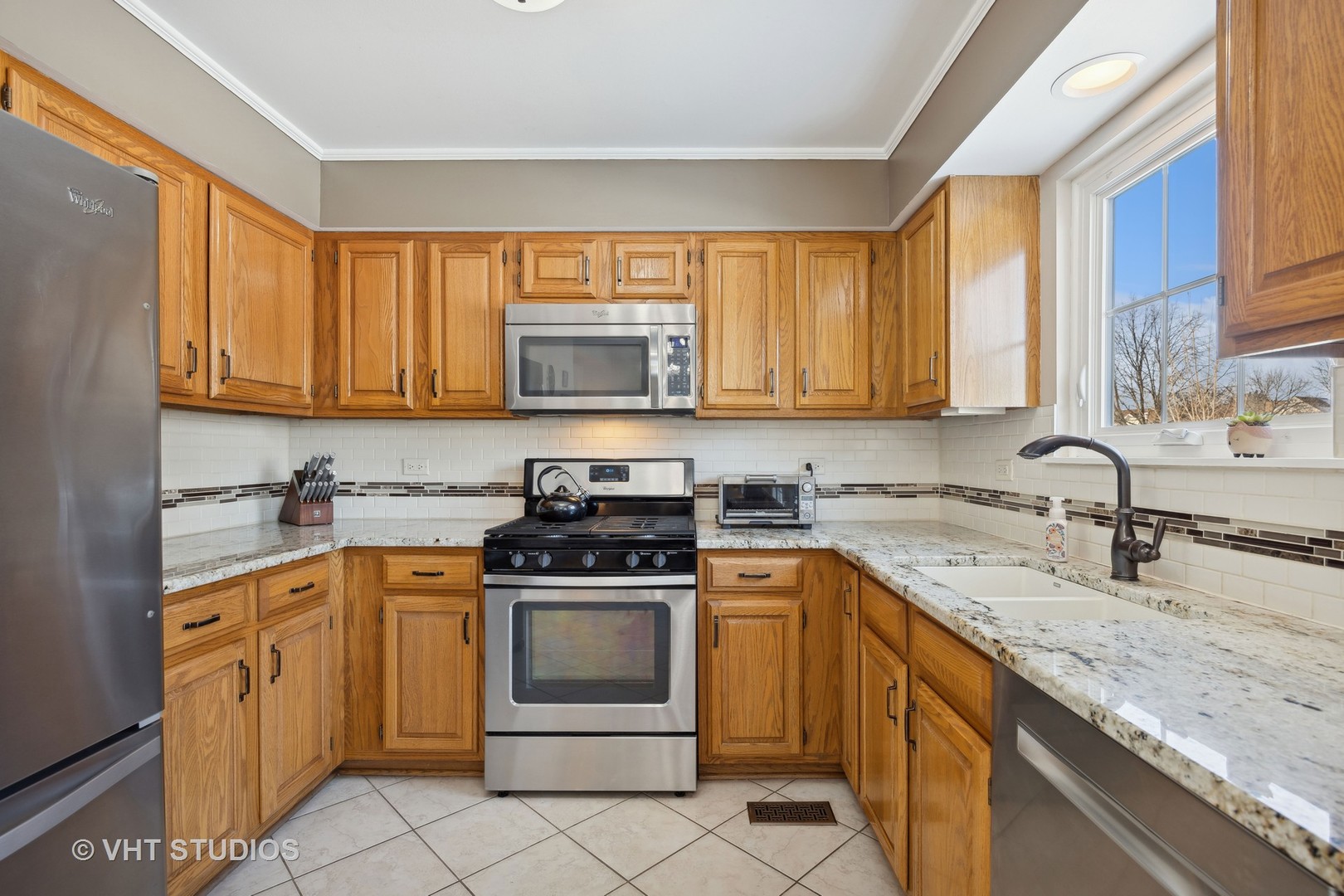 1692 Stockton Lane