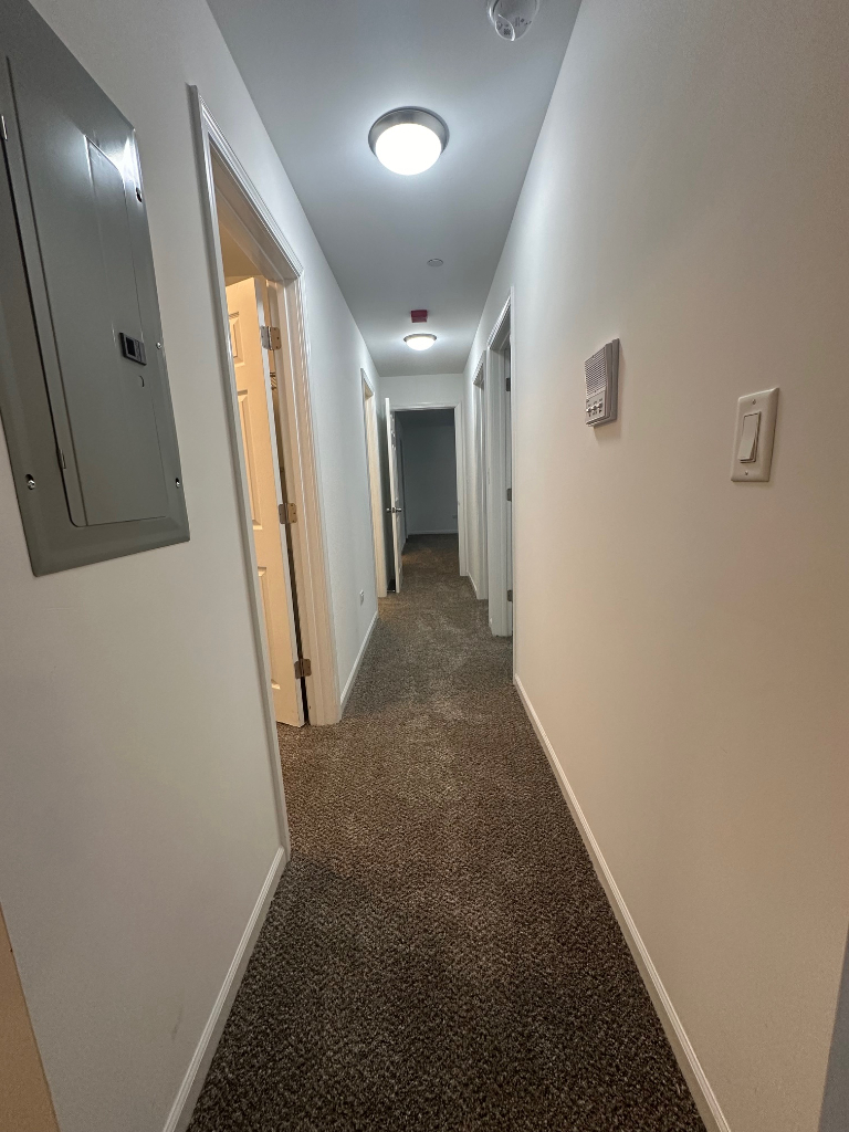 540 Devonshire Lane Unit: 15