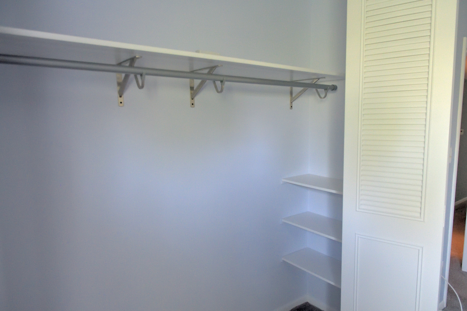 521 Coventry Lane Unit: 16