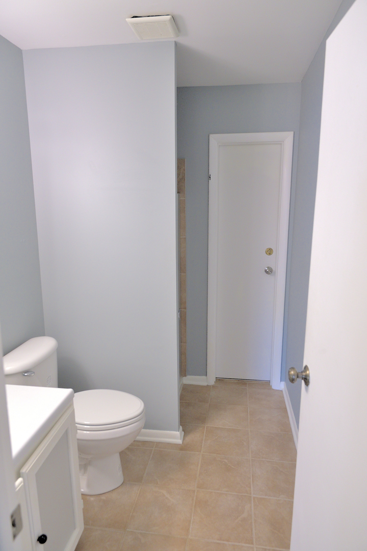 521 Coventry Lane Unit: 16