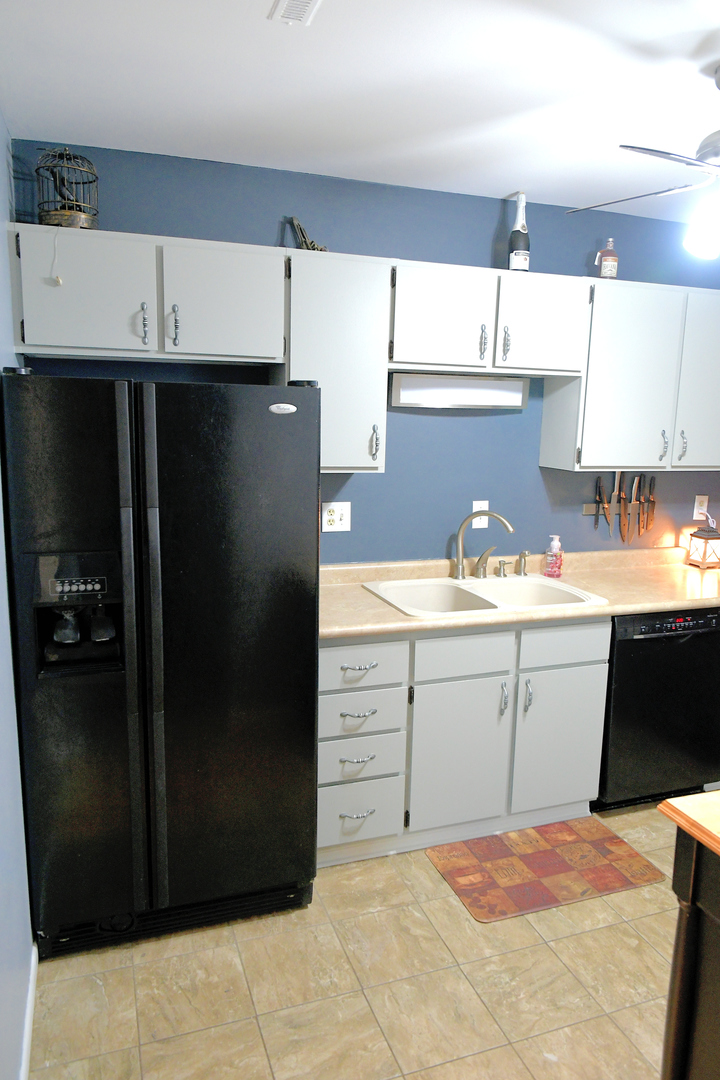 521 Coventry Lane Unit: 16