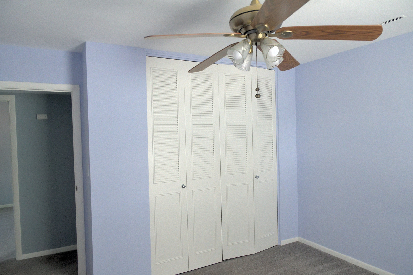 521 Coventry Lane Unit: 16