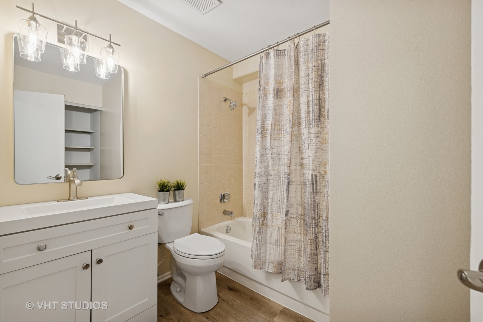 969 Golf Course Road Unit: 3