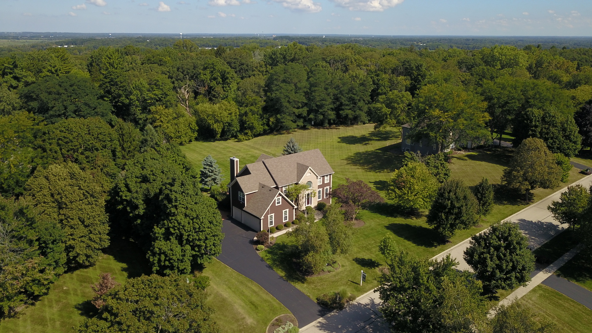 750 Old Westbury Road