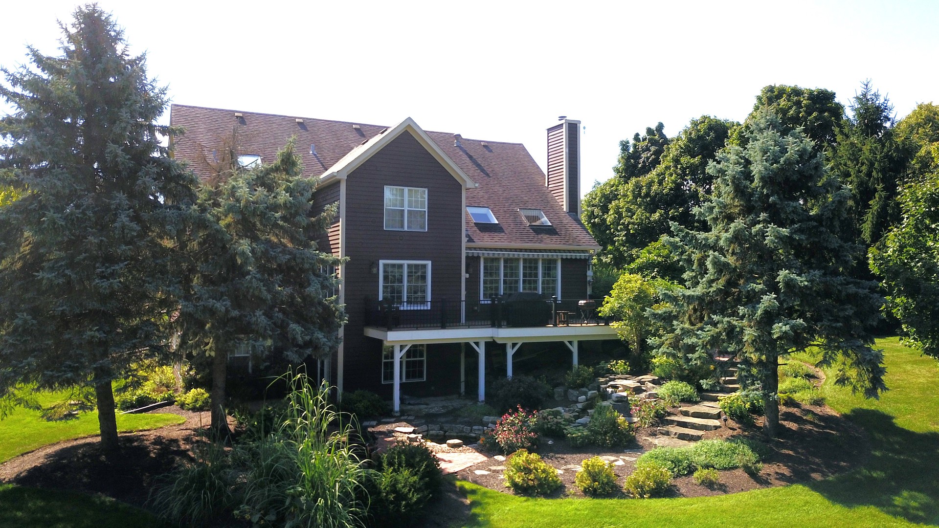 750 Old Westbury Road