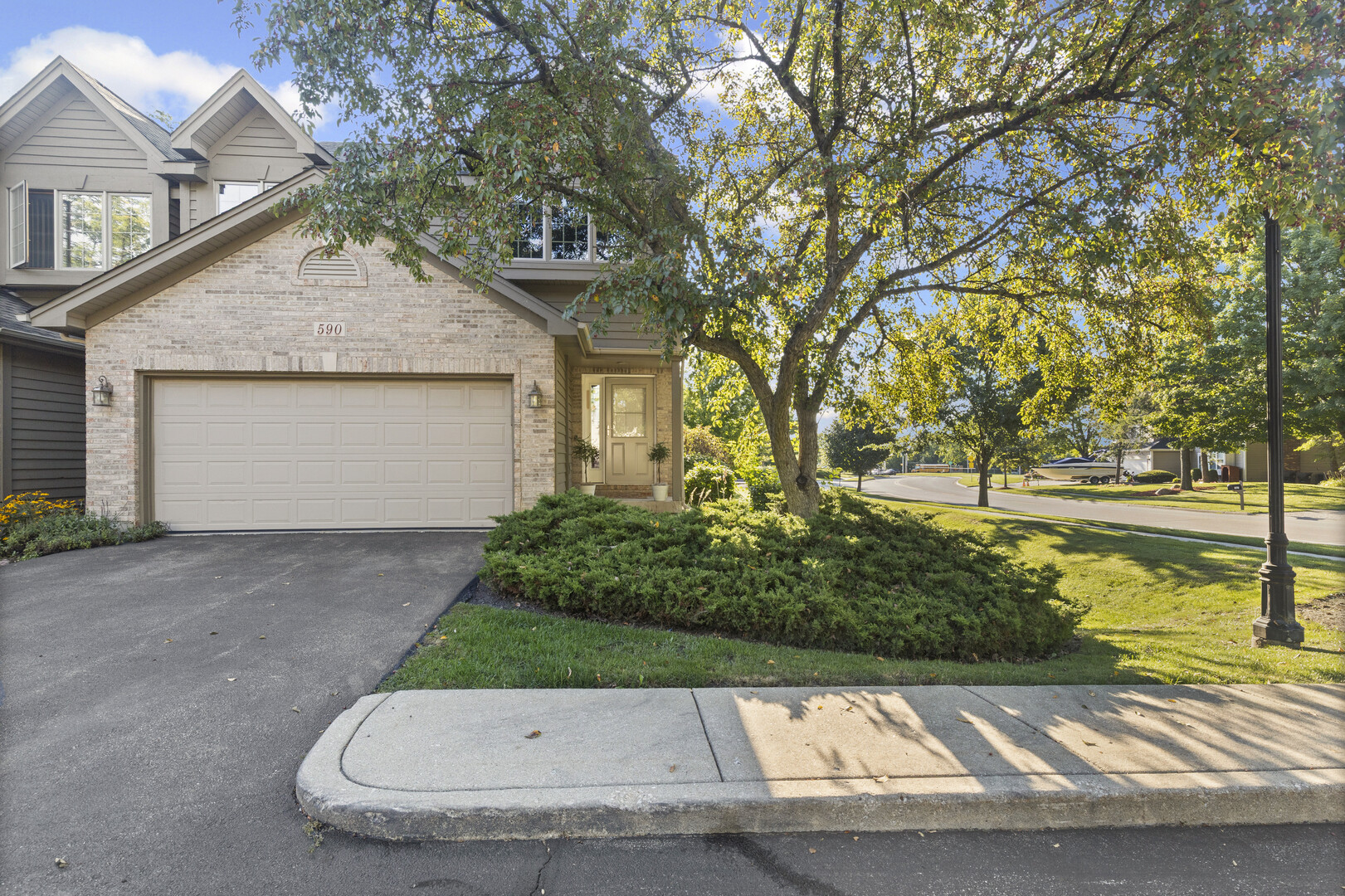 590 Silver Aspen Circle