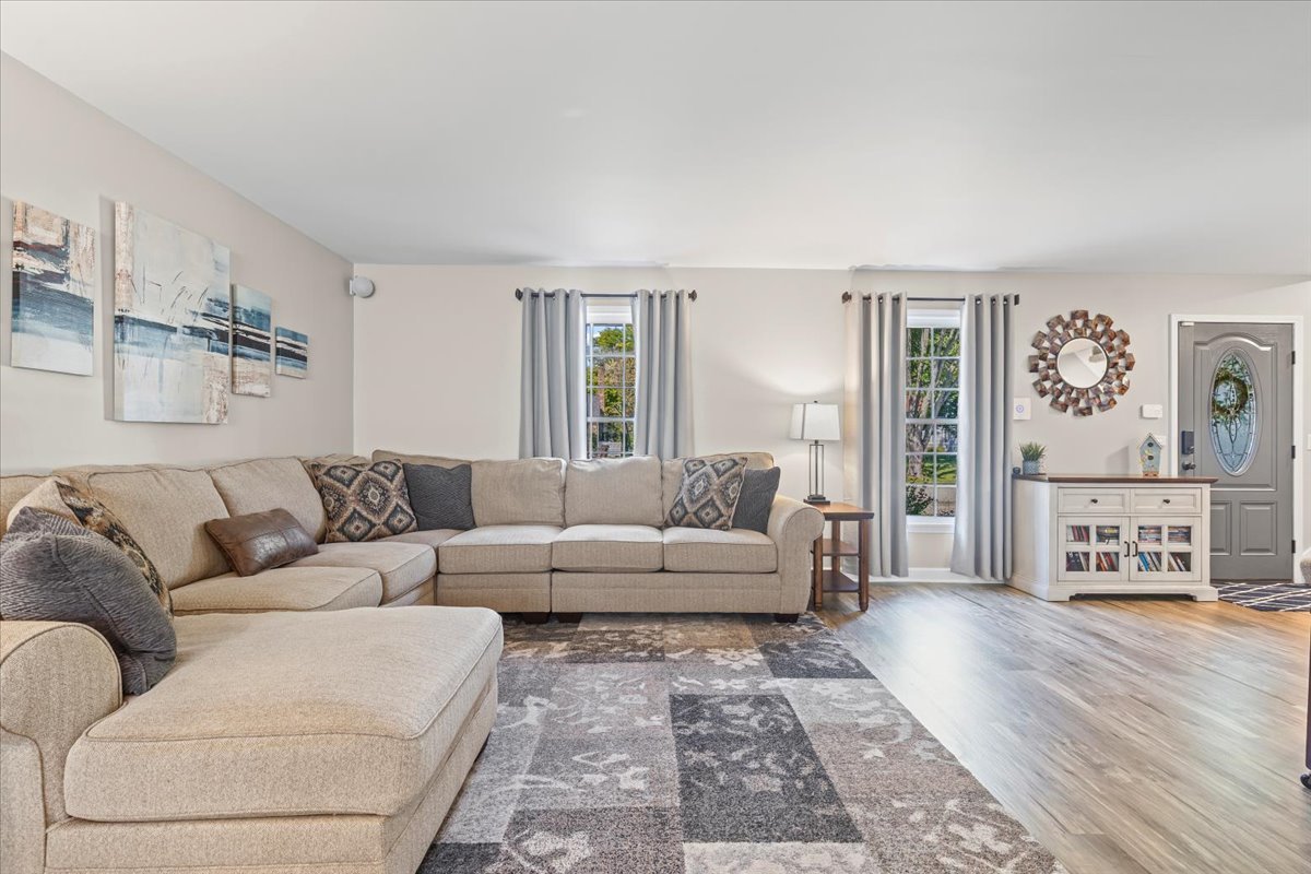835 Glendale Drive