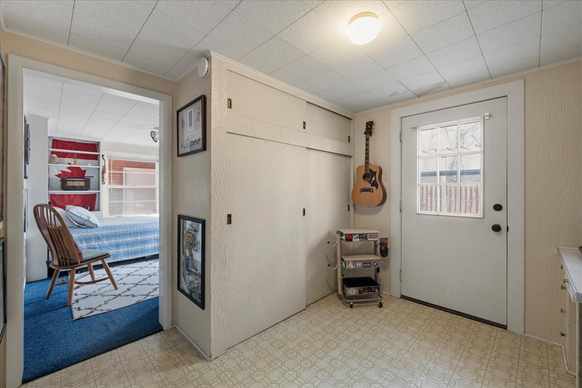 7614 Oakwood Drive