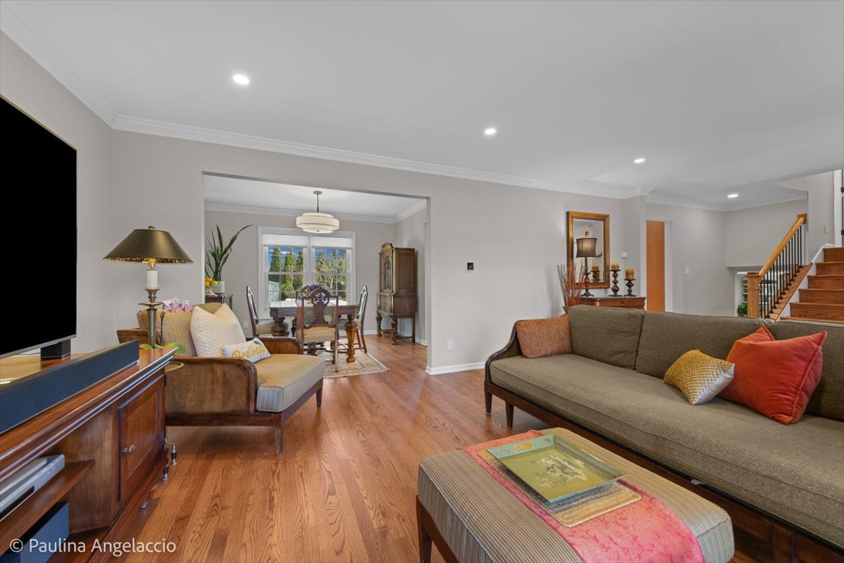 649 Greenbrier Lane