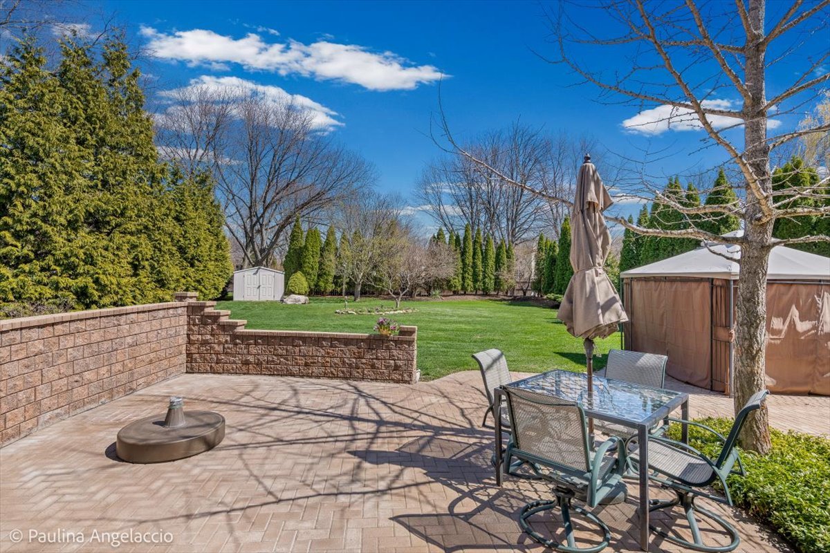 649 Greenbrier Lane