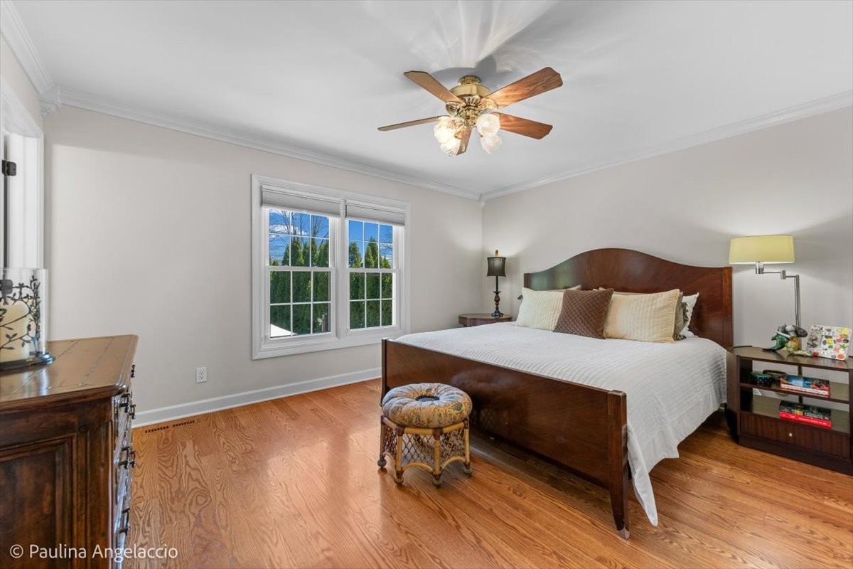 649 Greenbrier Lane