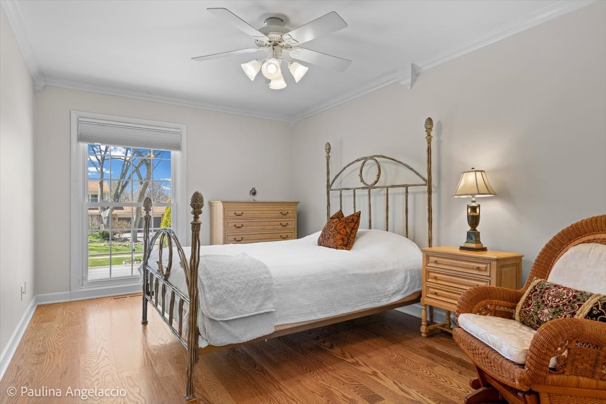649 Greenbrier Lane