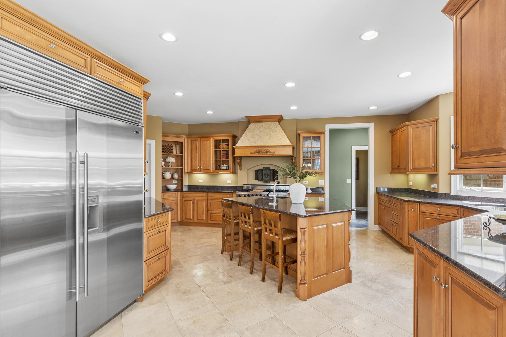 2719 Crystal Way
