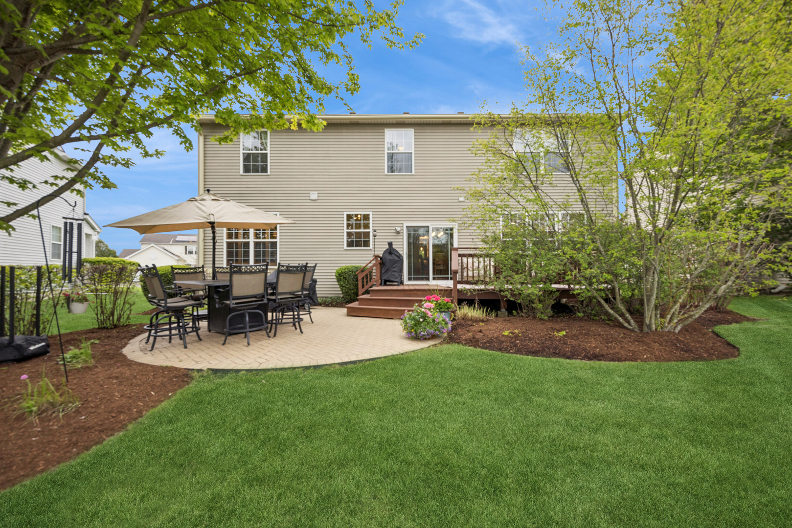 4871 Thistle Lane