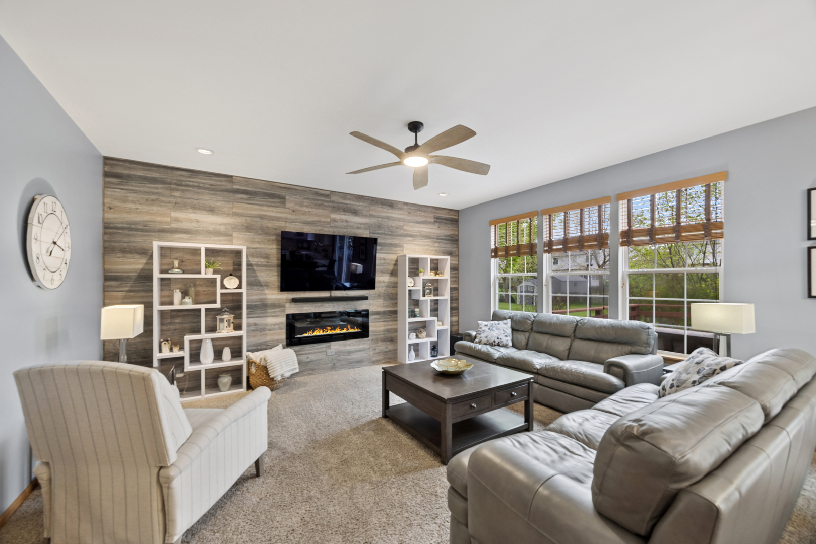 4871 Thistle Lane