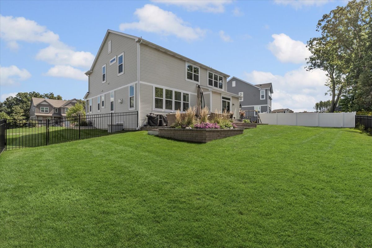 1045 Sugar Maple Drive