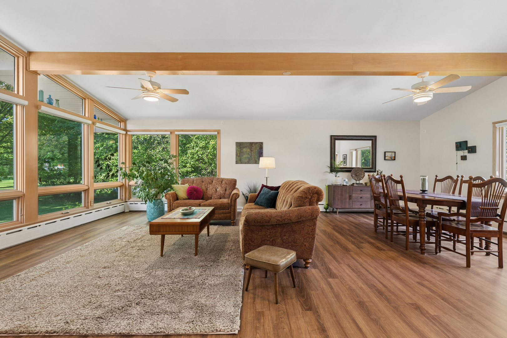 888 Country Club Road