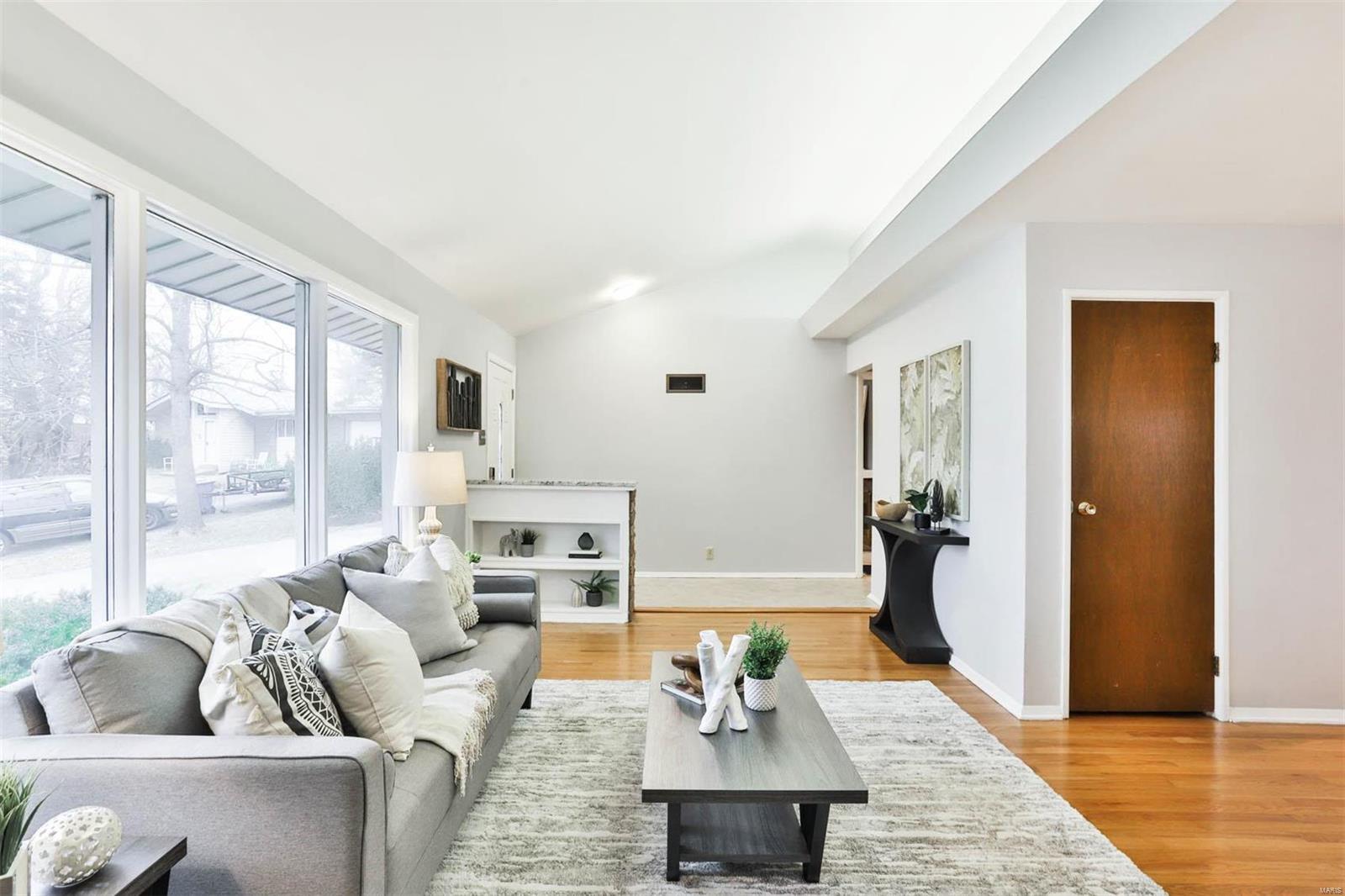 18 Meadow Lake Drive