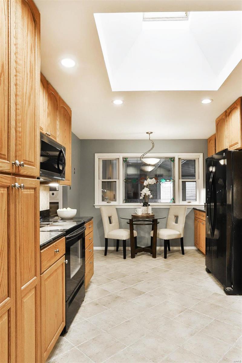 18 Meadow Lake Drive