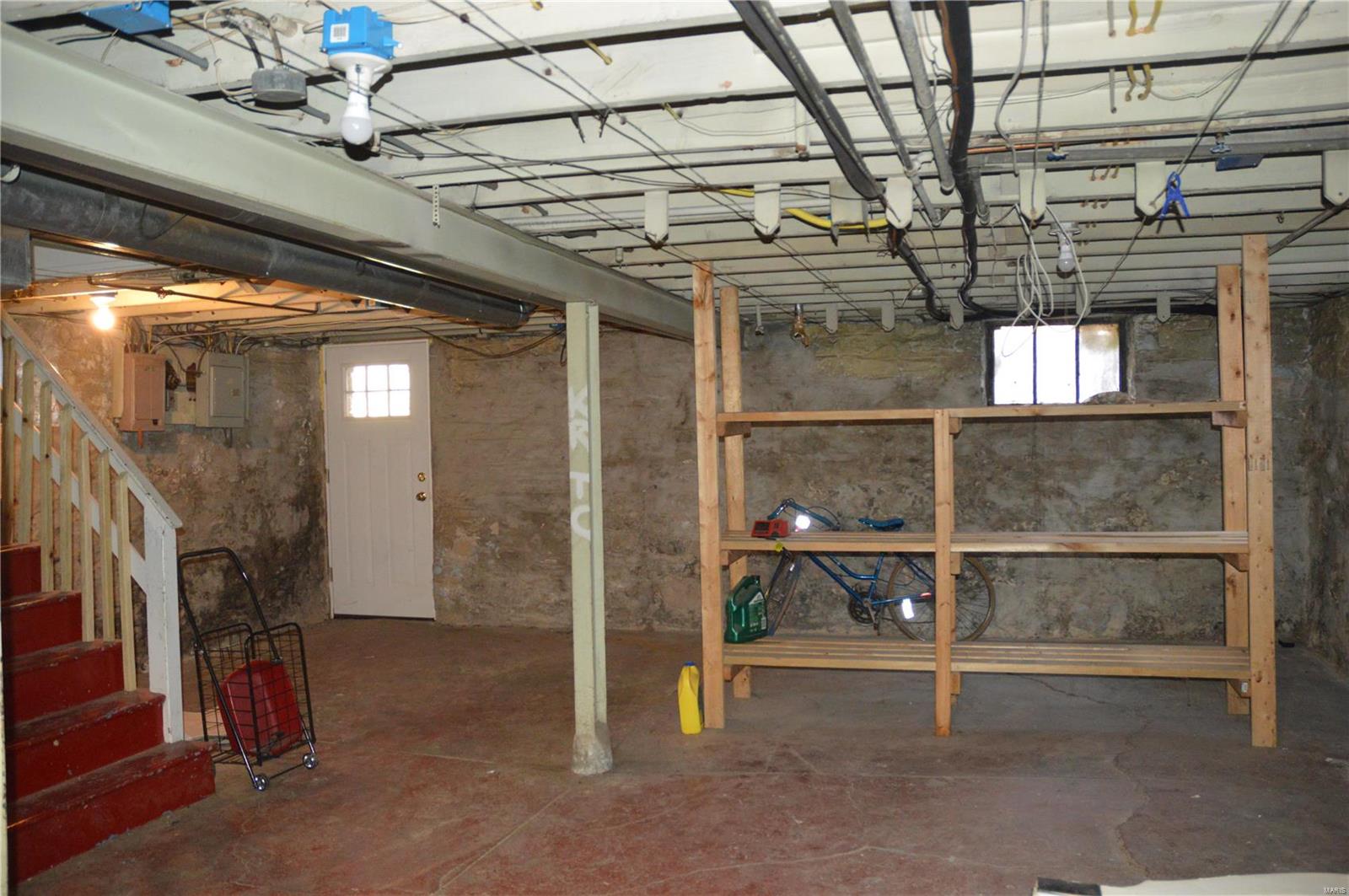 1140 Edward Terrace