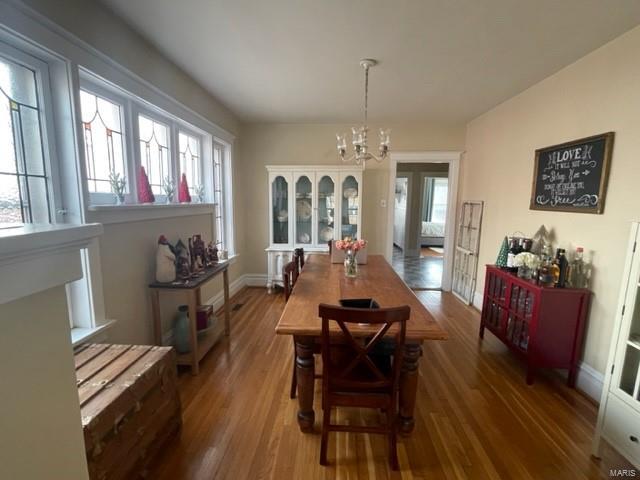 1140 Edward Terrace