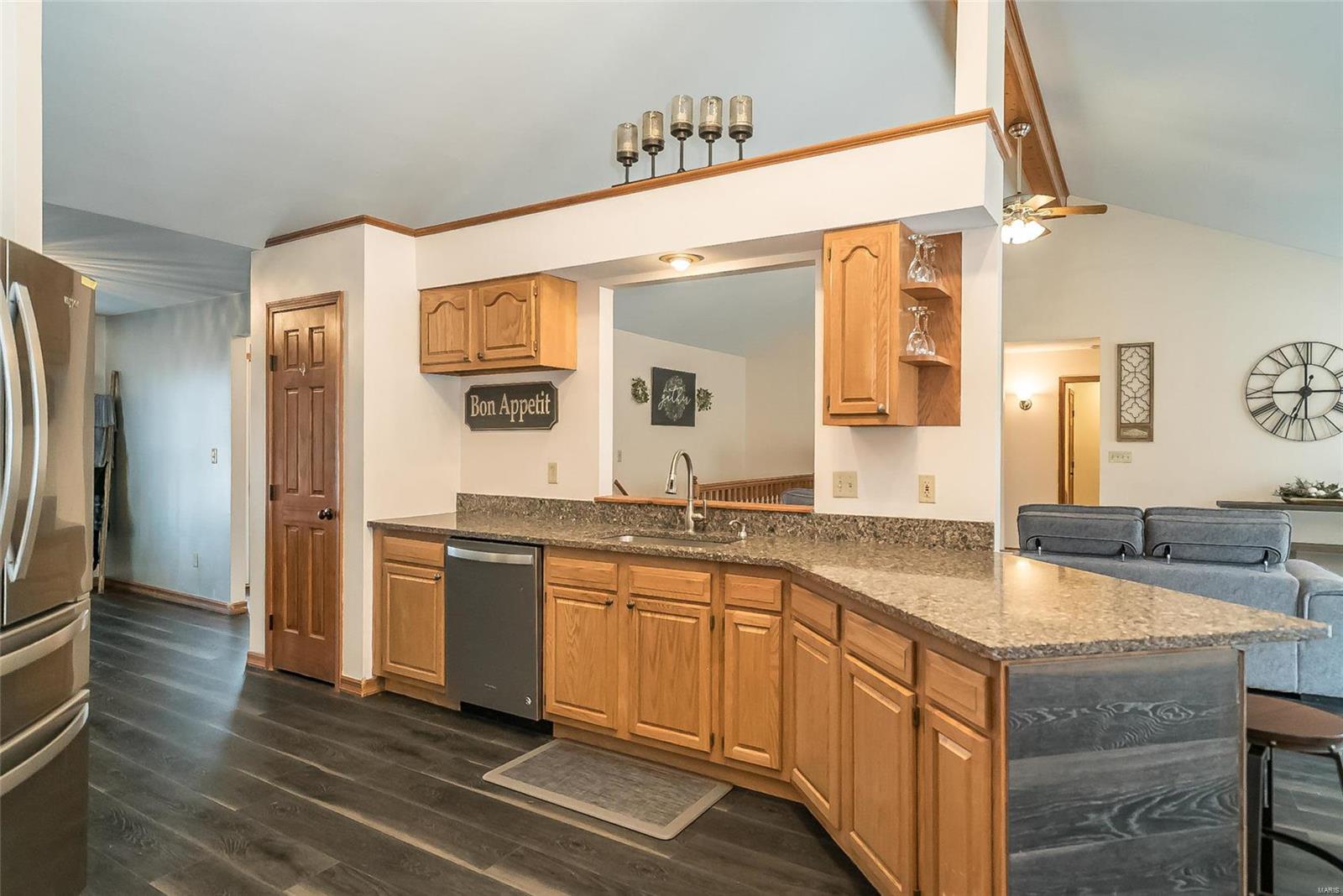 6644 Moss Hollow Road