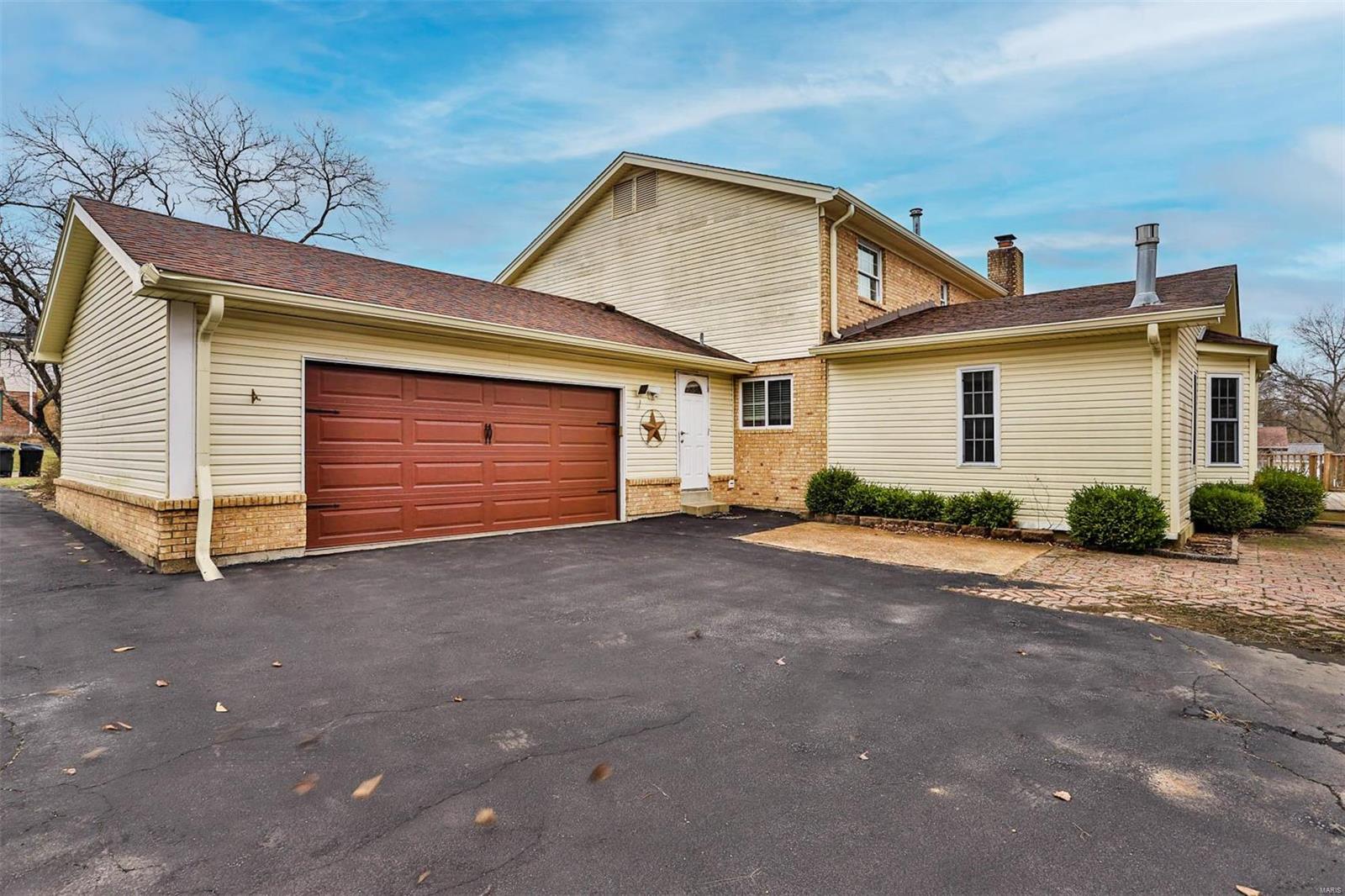 327 Royal Village Drive