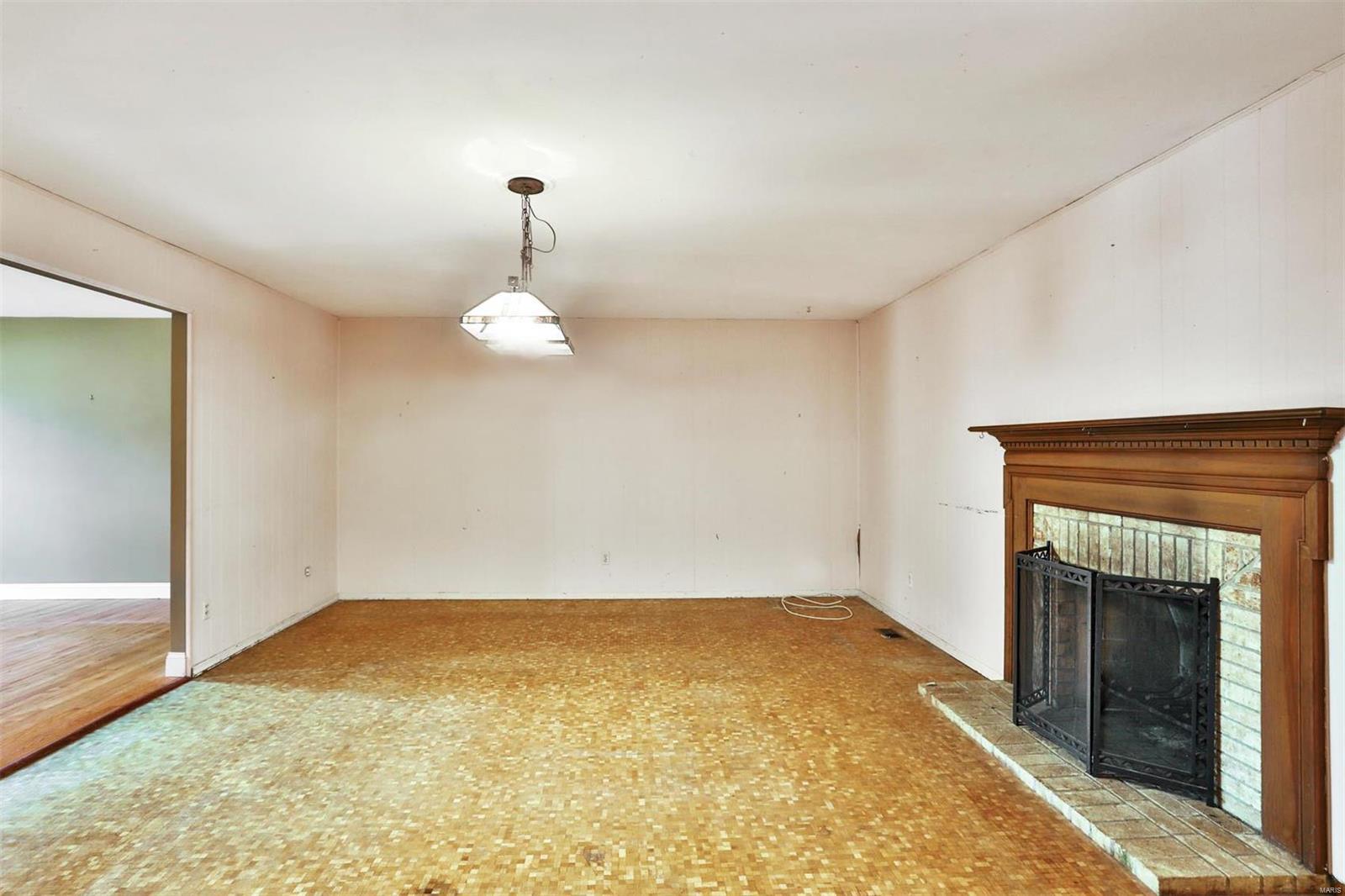 327 Royal Village Drive