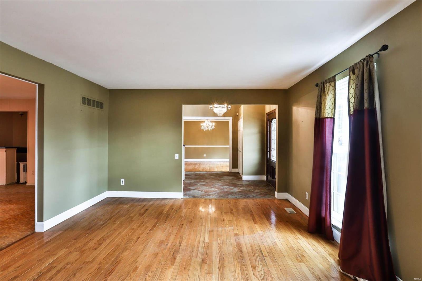 327 Royal Village Drive