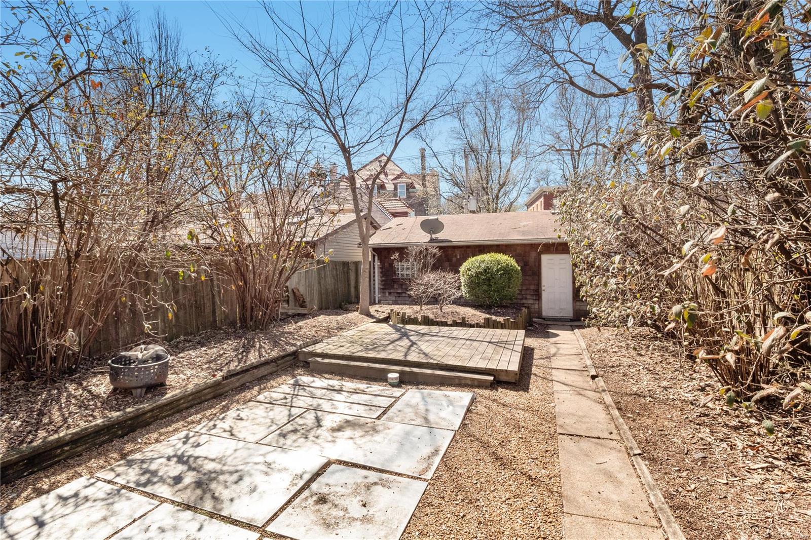 4938 McPherson Avenue Unit: 1