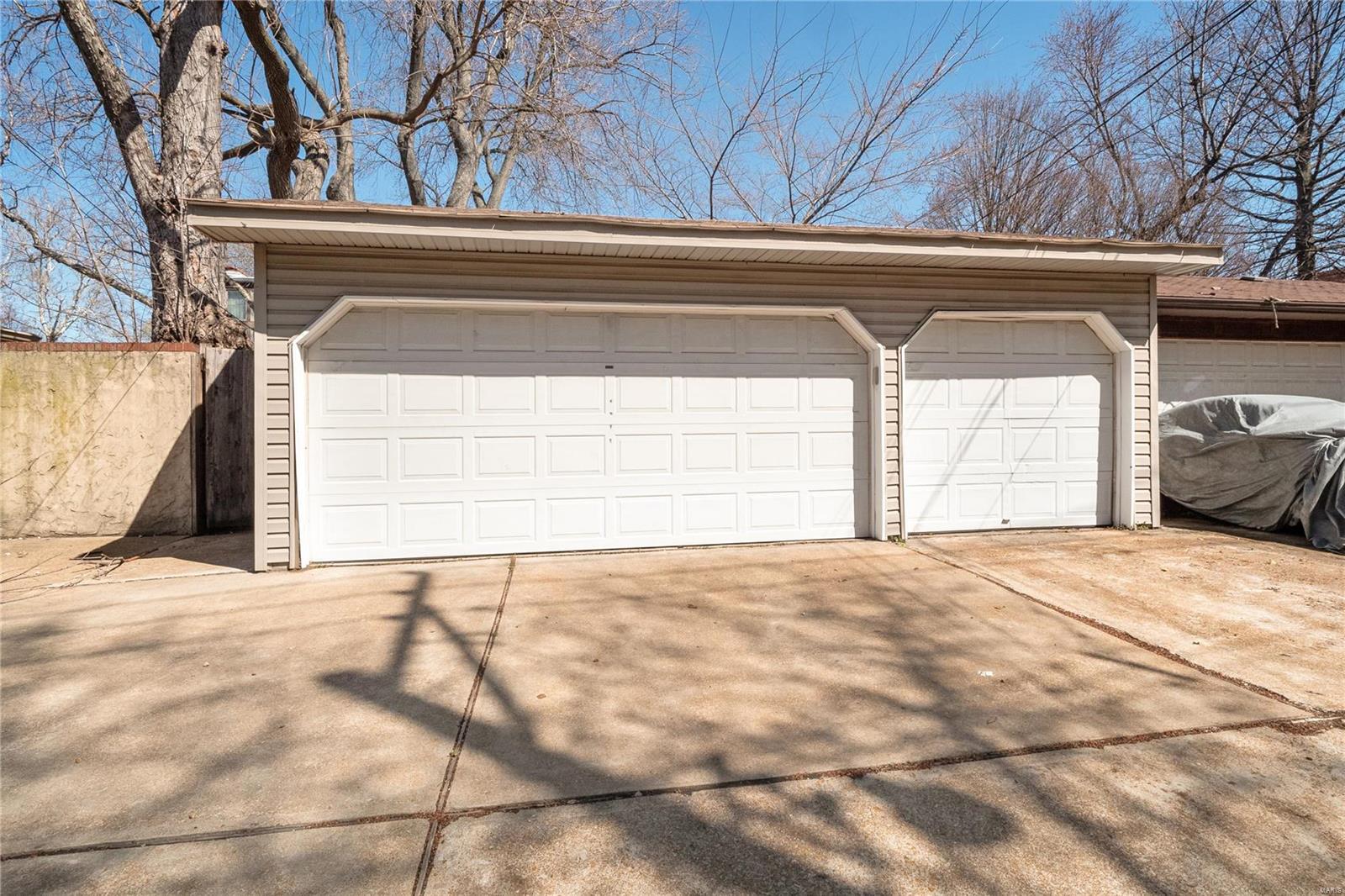 4938 McPherson Avenue Unit: 1