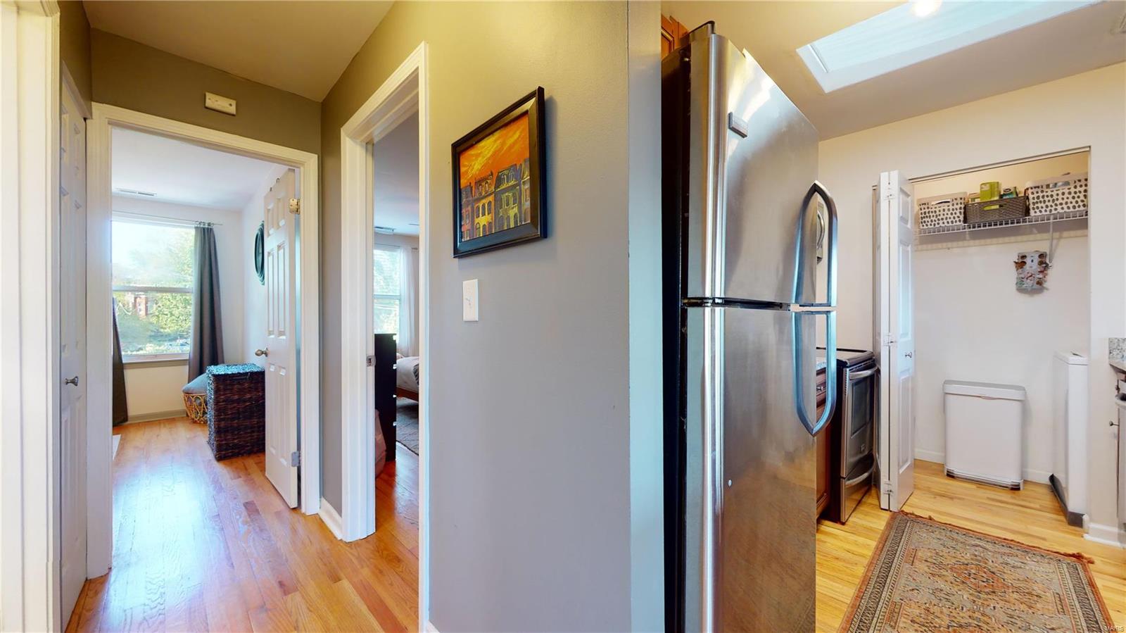 2310 Rutger Street Unit: 10F