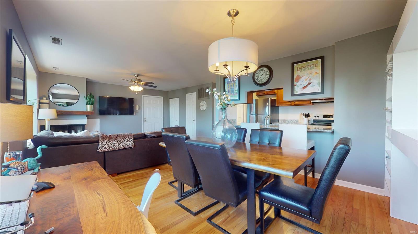 2310 Rutger Street Unit: 10F