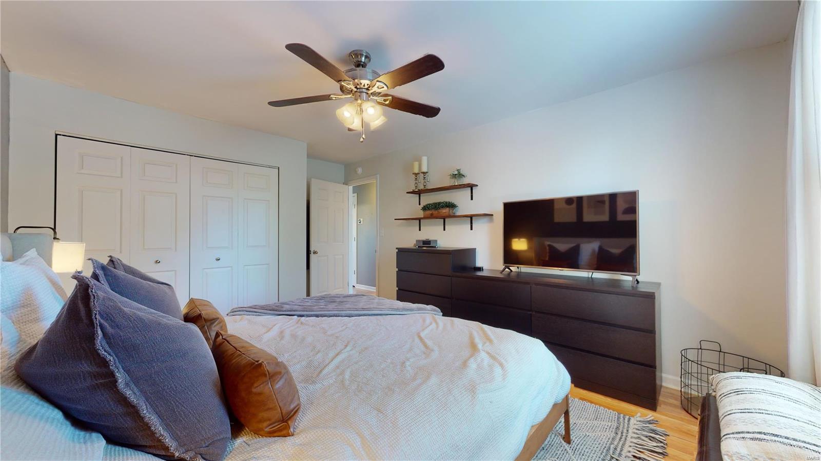 2310 Rutger Street Unit: 10F
