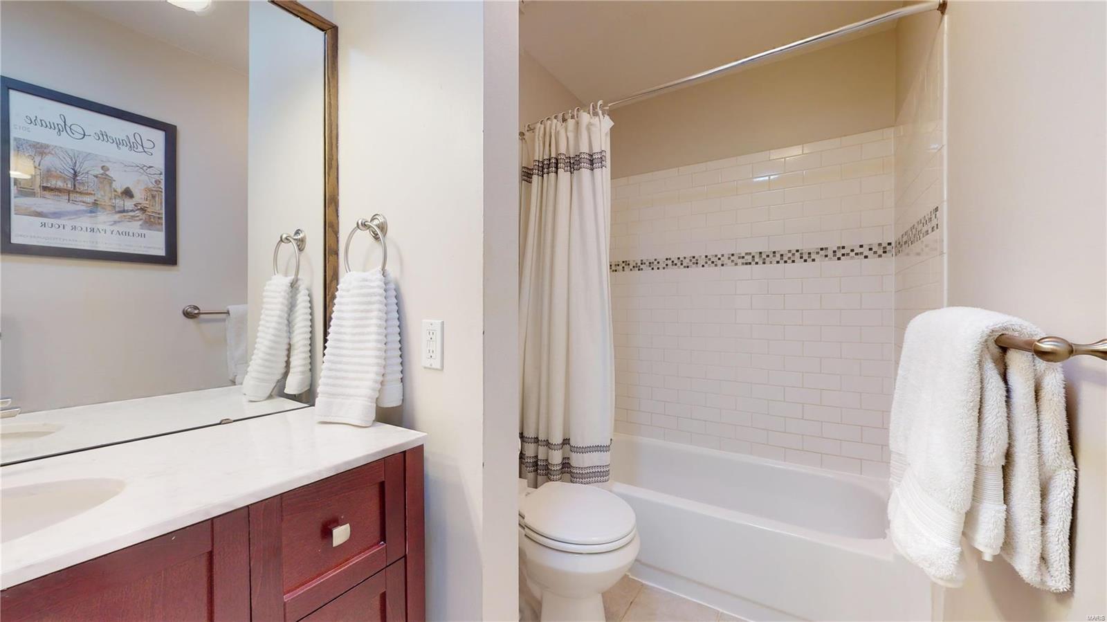 2310 Rutger Street Unit: 10F