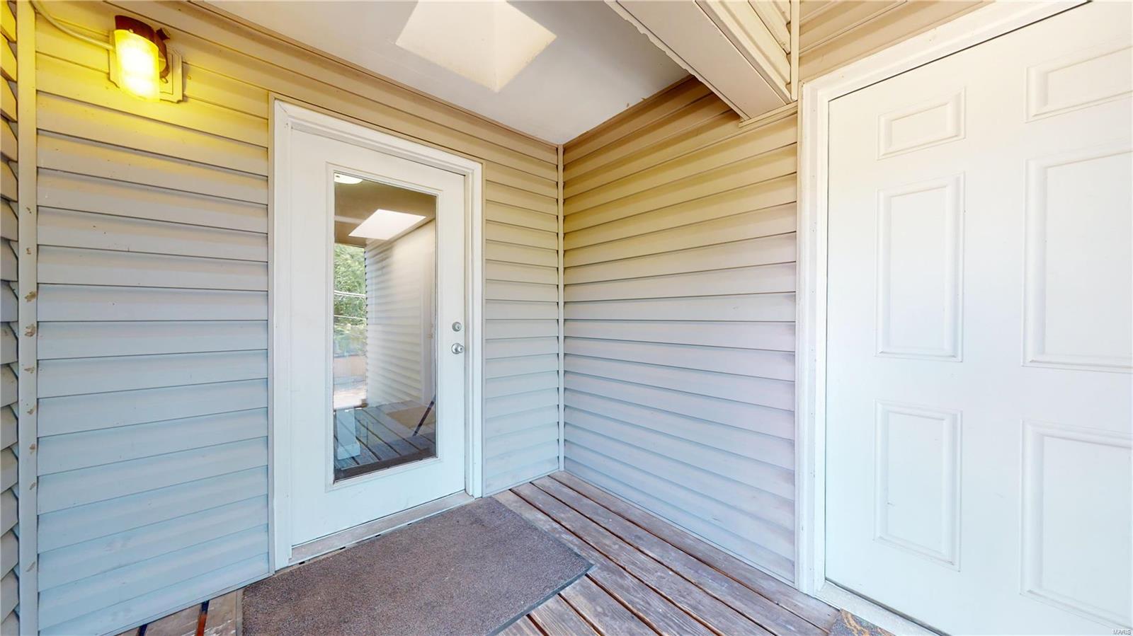 2310 Rutger Street Unit: 10F