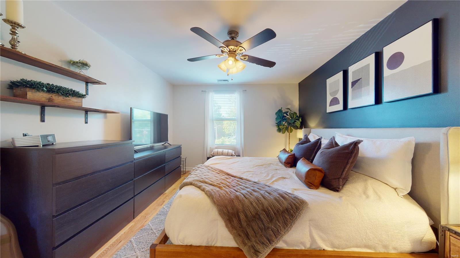 2310 Rutger Street Unit: 10F