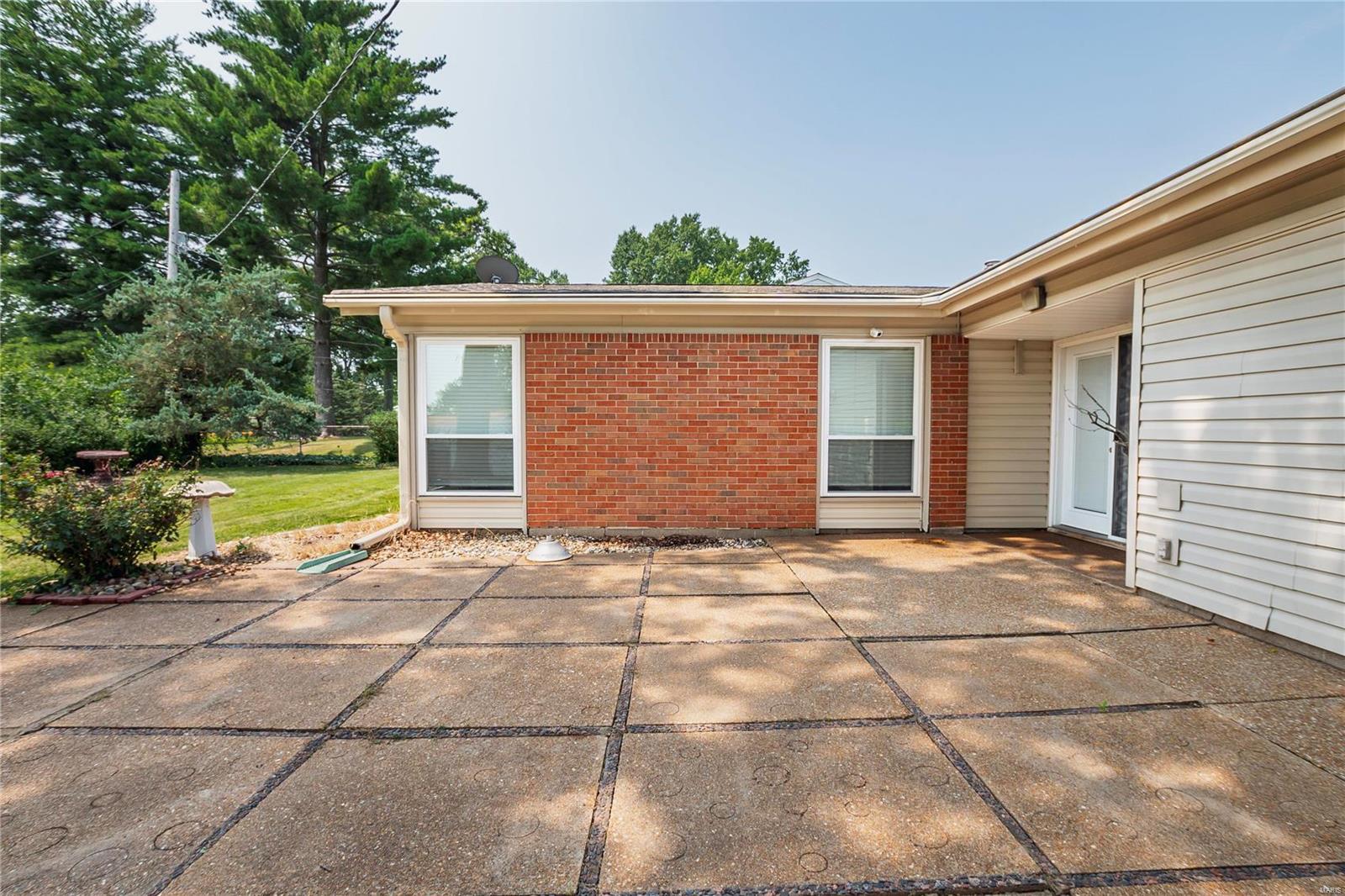 5126 Tealby Lane