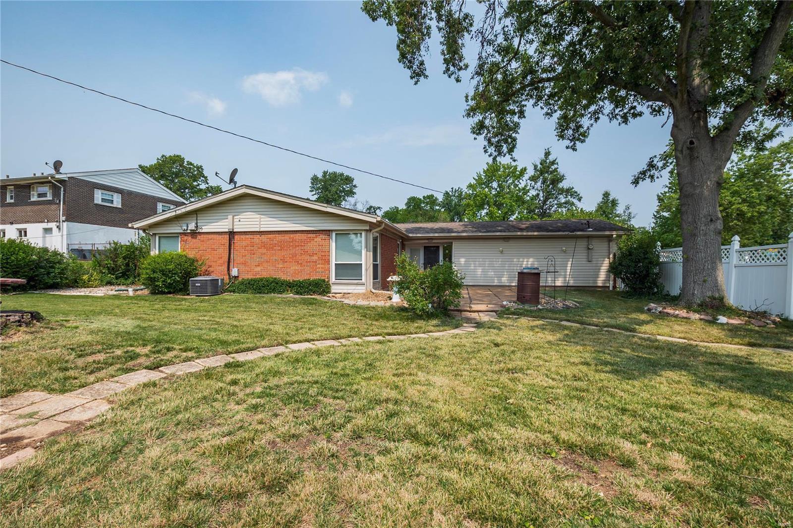 5126 Tealby Lane